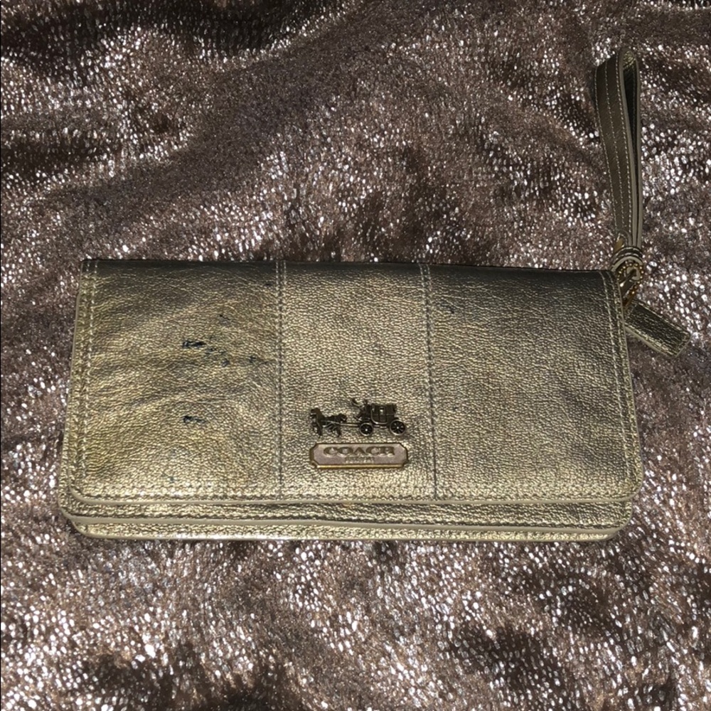 Coach Wristlet/clutch